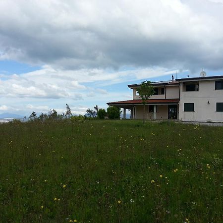 San Nicola Il Sole Hotell Albanella Exteriör bild