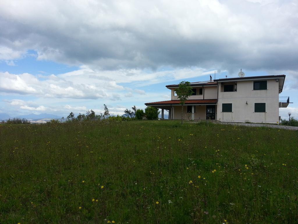 San Nicola Il Sole Hotell Albanella Exteriör bild